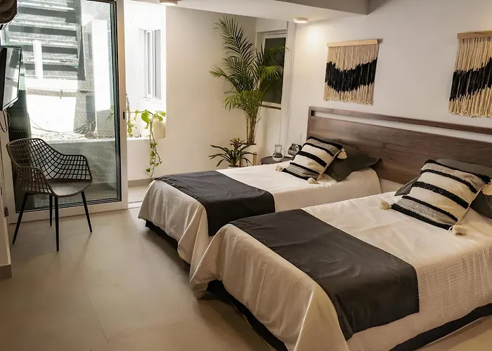 Apartamento Near The With Terrace #10